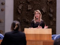 Raad van State oordeelt over zware verwijten Animal Rights aan minister Wiersma