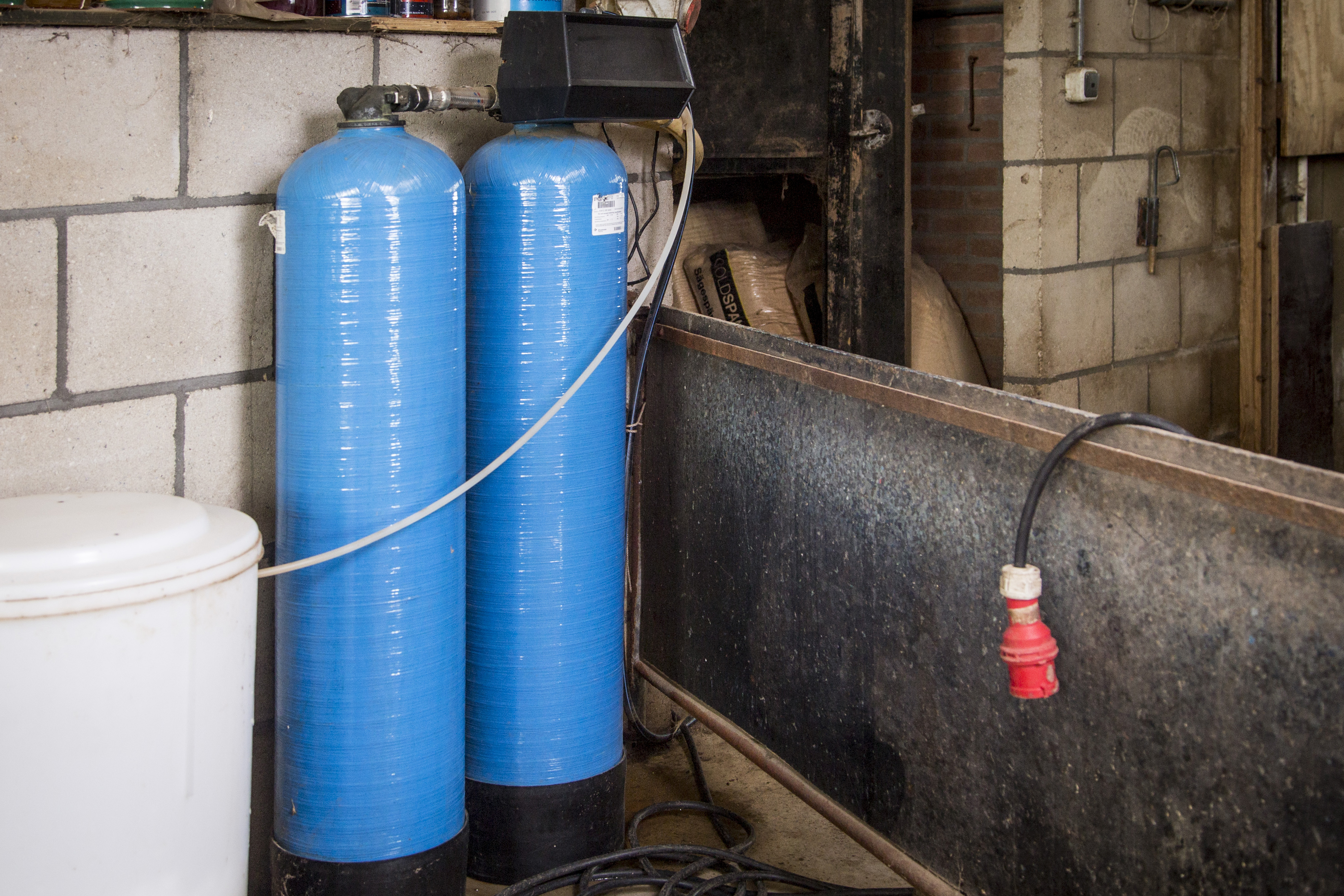 Drinkwater voor de varkens komt bij Koops  uit eigen bron. 