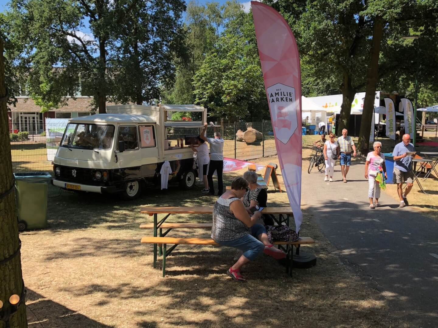 Food+trucks+varkensconcepten+op+tournee