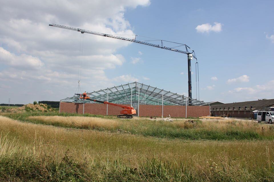 Oude+stallen+maken+plaats+voor+moderniteit