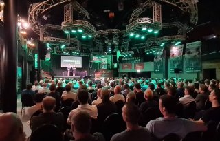 Boeren+ontmoeten+boeren+op+symposium+in+Gemert